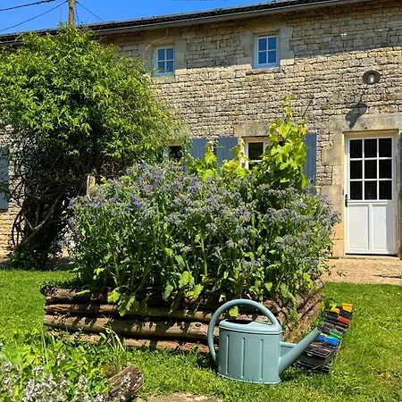 D'hotes Les Bleuets Bed & Breakfast 3*